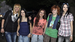 Домогательства и разврат в группе «Ранетки»: правдива ли книга Жени Огурцовой