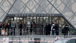 Все драгоценности из Лувра перемещены в подземное хранилище Банка Франции