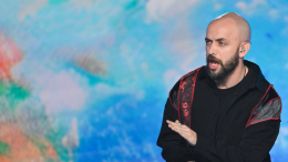 «Даже без удочек»: рэпер ST поймал акулу на Мальдивах