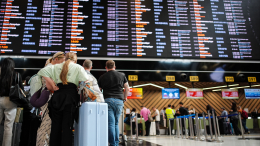 Работодателям грозит штраф за запрет выезда сотрудников за границу