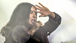 «Он не вернется»: Юлия Волкова о том, почему стала петь по-другому