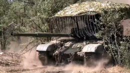 Танки Т-72Б3М нанесли удар по боевикам ВСУ. Лучшее видео из зоны СВО