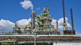 Германия просит США смягчить санкции для российских нефтяных компаний