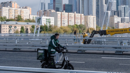 Московские курьеры вышли в лидеры по заработку: сутки приносят более 20 тысяч