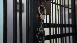 Мать и две дочери арестованы по делу о хищении денег у военных в Шереметьево