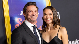 Хью Джекман впервые вышел в свет с новой возлюбленной Саттон Фостер