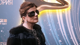 «Это обязательно»: Диана Гурцкая с детства приучает сына помогать другим