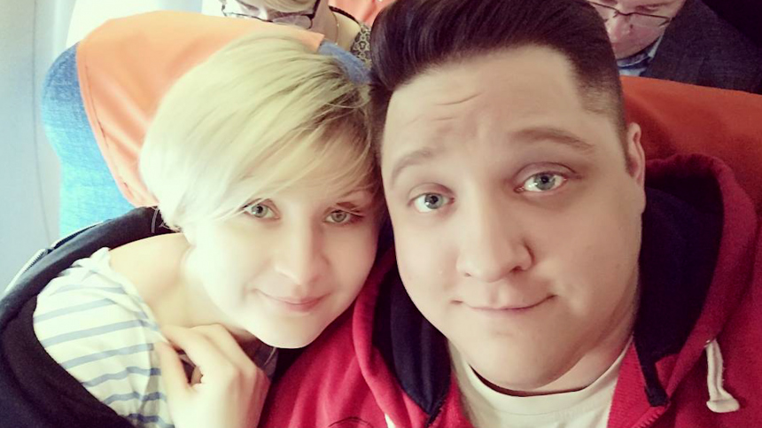 «В ту ночь я думала, что он умер»: жена Романа Попова о том, как переживала его болезнь