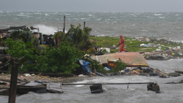 Ураган «Мелисса» на подходе: как жители Ямайки готовятся к удару стихии