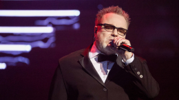 «Начинает скулить и плакать»: Пресняков о состоянии 78-летней мамы