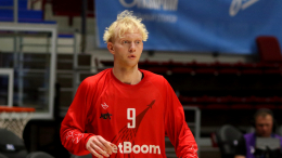 Французский суд решил экстрадировать российского баскетболиста Касаткина в США