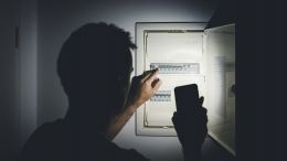 Работы идут всю ночь: авария оставила Мытищи без света и тепла