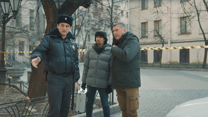 «Свои-7. Золотая канарейка»