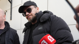 «Много пахал»: Харламов рассказал о пути Романа Попова к успеху