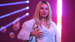 «Бесконечное дело»: Анна Асти восстанавливает старинную деревню