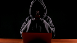 Бухгалтер звонит: россиянам рассказали о новом методе мошенников