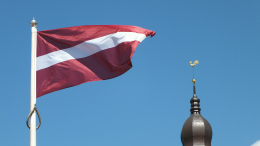 В Латвии отрекаются от ЛГБТ* и делают выбор в пользу традиционных ценностей РФ