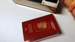 Германия закроет въезд в страну россиянам с паспортами старого образца