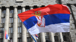 Еврокомиссия боится, что россияне с сербским гражданством будут ездить без виз