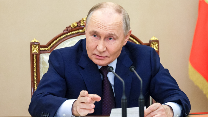 О чем Трамп говорил с Путиным