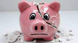 «Снимаете с себя нагрузку»: какие действия помогут решить финансовые проблемы