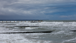 Незваные гости: в Балтийском море зафиксировали сигналы кораблей-призраков НАТО