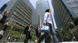 Спасти страну: зачем в Токио ввели четырехдневную рабочую неделю