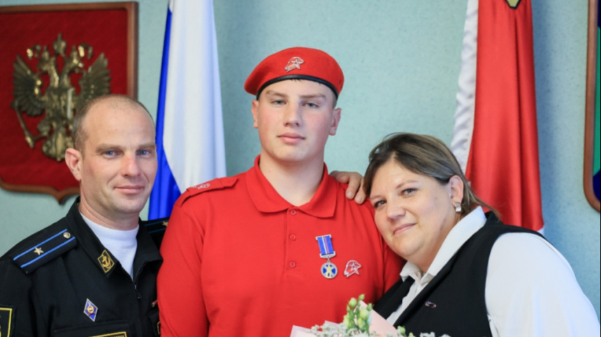 Девятиклассник из Приморья спас женщин от медведя