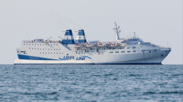 В двух шагах от берега: почему паром из Турции не может зайти в порт Сочи