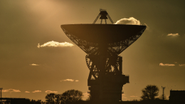 Привет из космоса: движущийся к Земле «инопланетный» объект 3I/ATLAS впервые подал сигнал