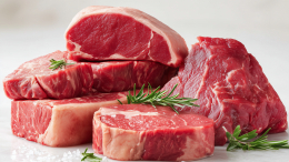 Куриная грудка вместо стейка: кому стоит отказываться от красного мяса