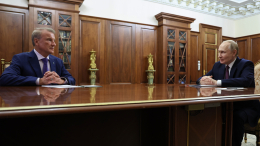 Путин на встрече с Грефом отметил солидную устойчивость Сбербанка