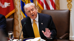 «Больше не тратим деньги»: Трамп заявил о прекращении финансирования Украины