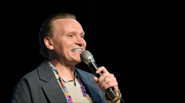 «Тоже так хочу»: Сафронов о белой зависти к Запашным