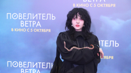 «Новая я»: 18-летняя дочь Глюкозы изменилась до неузнаваемости