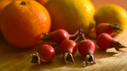 Не цитрусовыми едины: какие продукты богаты витамином C