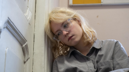 В Петербурге вновь арестовали уличную певицу, исполнявшую песни иноагентов