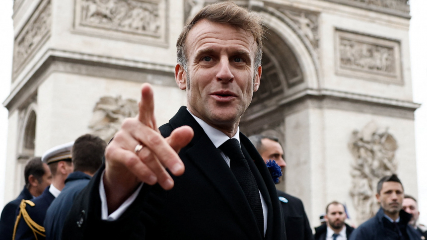 Кого Макрон обвинил в нашествии клопов во Франции