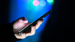 «Подло»: мошенники используют фотографию пожилого мужчины для обмана женщин