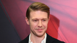 «Миссия закончится на мне»: Никита Ефремов о семейном проклятии