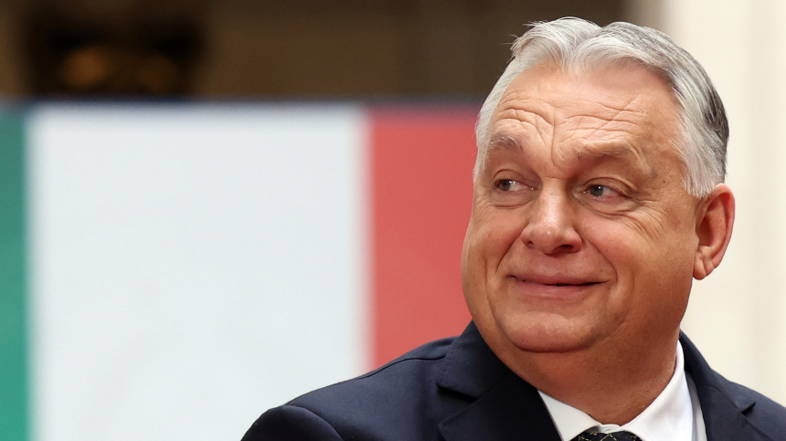 Как МИД Украины отреагировал на отказ Орбана давать деньги