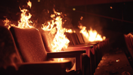 «В какой-то машине уехал»: отец устроившего поджог в «Авиапарке» шокирован случившемся