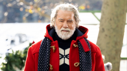 Жители родной деревни Шварценеггера умоляют его спасти рождественскую ярмарку