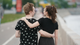 Обрубить корни привязанности: психолог о способах выхода из токсичных отношений