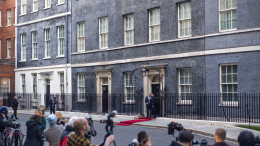 Мыши скребутся: Politico заявила о запущенности резиденции премьера Британии