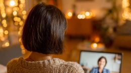 Эффективно или нет? Почему люди все больше интересуются онлайн-терапией с психологами