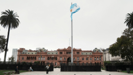 На юге Большого Буэнос-Айреса прогремел мощный взрыв на химических заводах