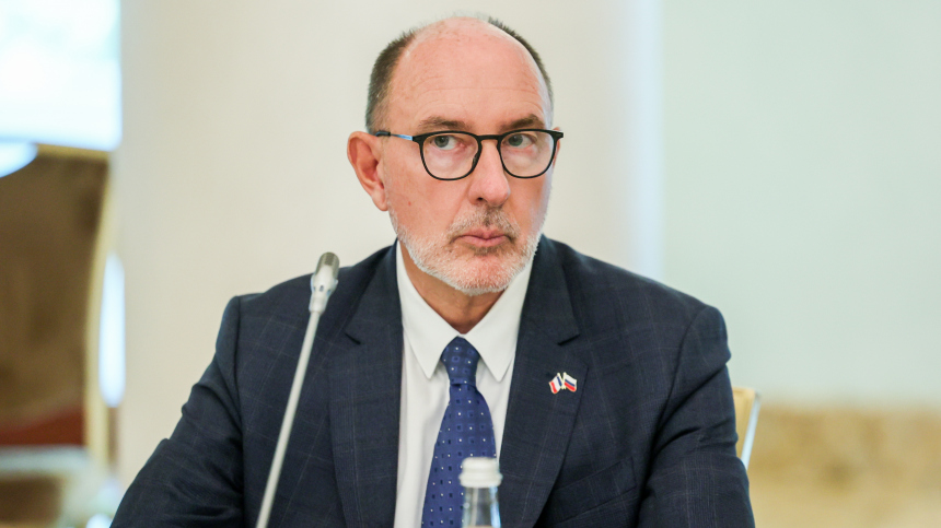 Внук де Голля назвал Россию примером для многих стран