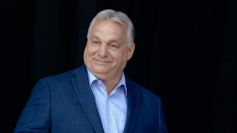 Орбан назвал смехотворными заявления о нападении России на Евросоюз