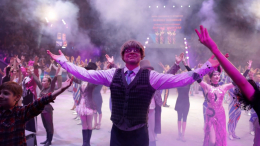 «Привет, Аристарх»: артисты и зрители цирка поздоровались с вежливым малышом